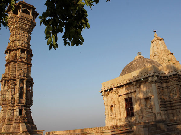 स्मारकीय भारत: चित्तौरगढ़ किले से जुड़ी 9 दिलचस्प बातें! स्मारकीय भारत: चित्तौरगढ़ किले से जुड़ी 9 दिलचस्प बातें!