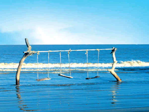 Explore the 5 Astonishing beaches in Gujarat Explore the 5 Astonishing beaches in Gujarat