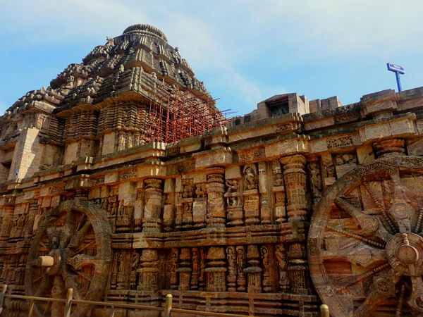 मंदिर जिसमें पूजा नहीं हुई