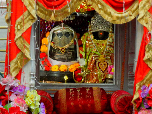 मंदिर का दृश्य