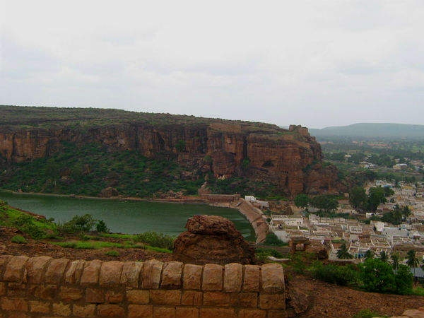 बादामी किला