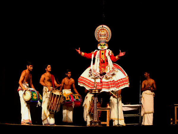 वेशभूषा