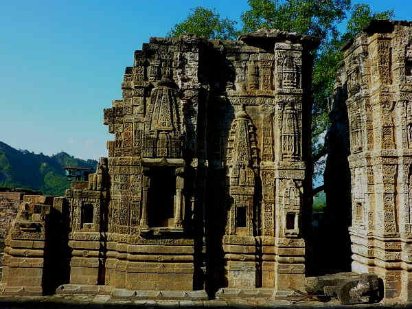 किले में मंदिर