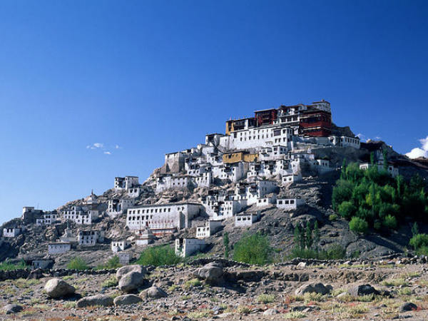 थिकसे मठ