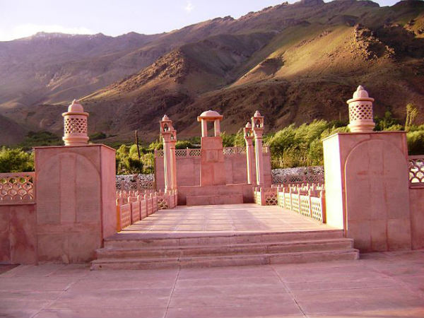 द्रास