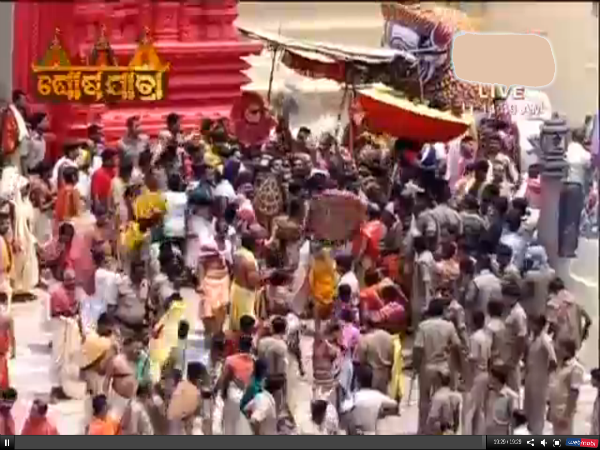 पुरी रथ यात्रा 2014 कुछ तस्वीरों में
