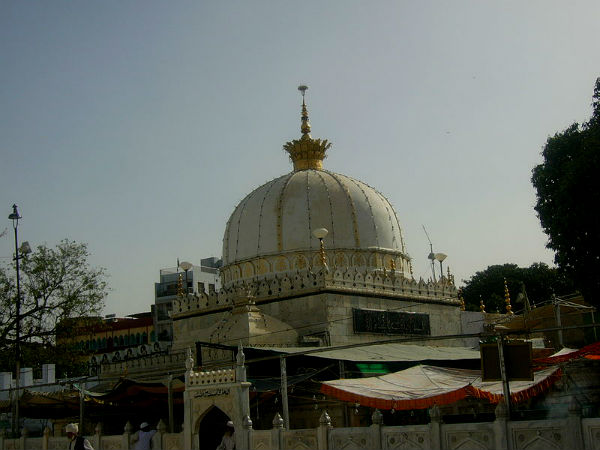 ख्वाजा गरीब नवाज़ की दरगाह