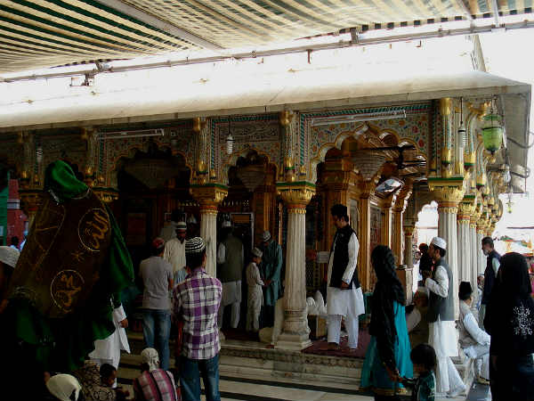 हज़रत निज़ामुद्दीन दरगाह