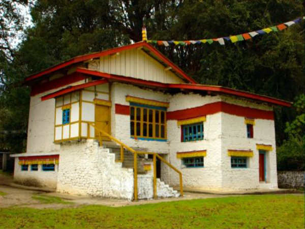 उर्गेलिंग मठ