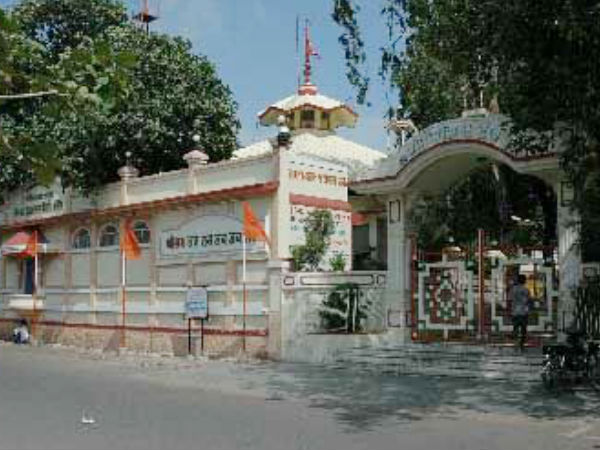 बाल हनुमान मंदिर
