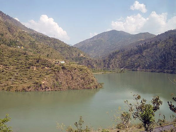 पंडोह झील