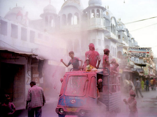 रंगीन पर्व और त्योहार