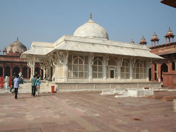 शेख सलीम चिश्ती की दरगाह