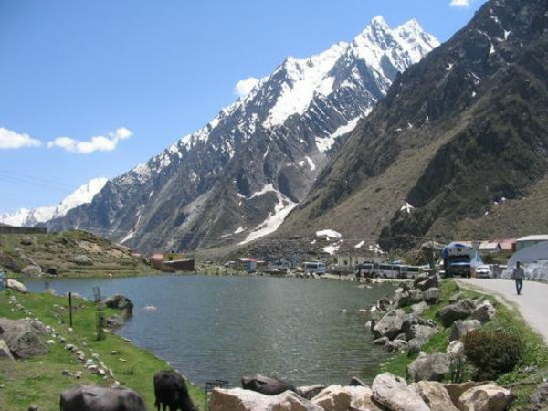 बद्रीनाथ के प्रमुख दर्शनीय स्थल जहाँ आप अवश्य जाएँ
