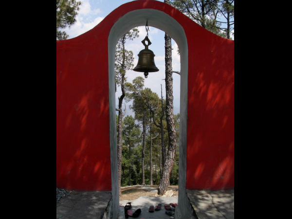 चितई मंदिर