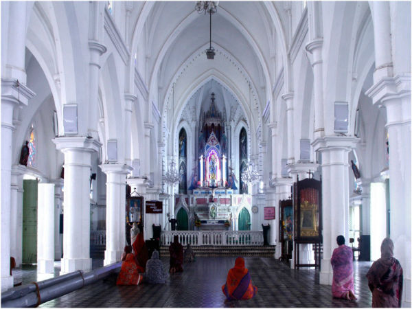 सड़क मार्ग द्वारा