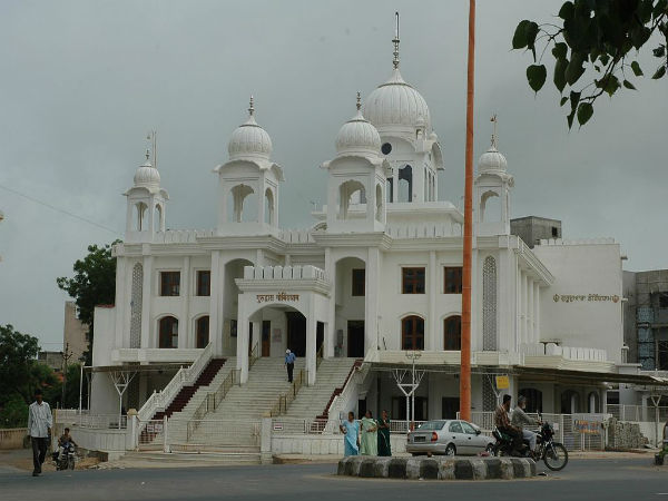 जैन ग्लास मंदिर