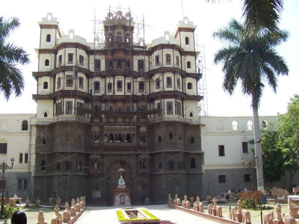 इंदौर, इंदौर मध्य प्रदेश प्रान्त का एक प्रमुख शहर है