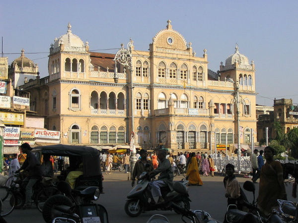 ग्वालियर कब जाएँ