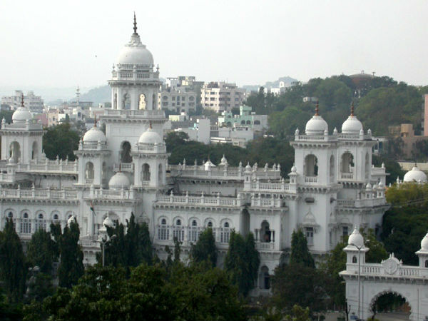 रेल मार्ग द्वारा