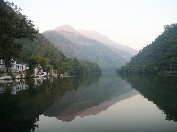 हिमालय की 10 बेमिसाल झीलें जहाँ का खूबसूरती है लाजवाब हिमालय की 10 बेमिसाल झीलें जहाँ का खूबसूरती है लाजवाब