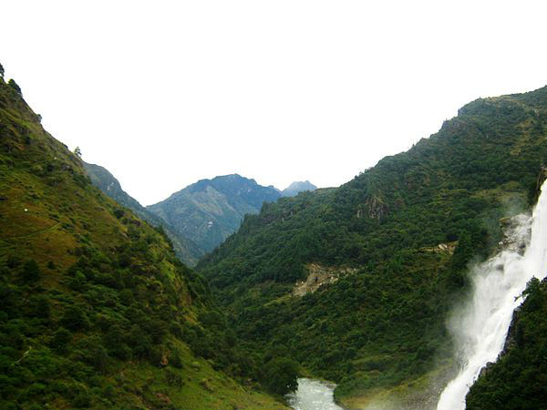 नूरानांग फॉल्स
