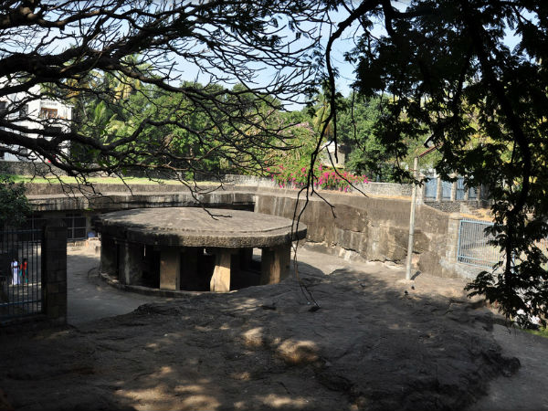 पातालेश्वर मंदिर गुफ़ा