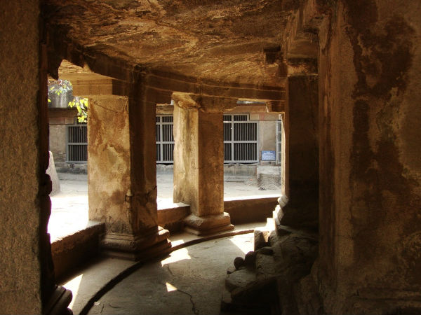 पातालेश्वर मंदिर गुफ़ा