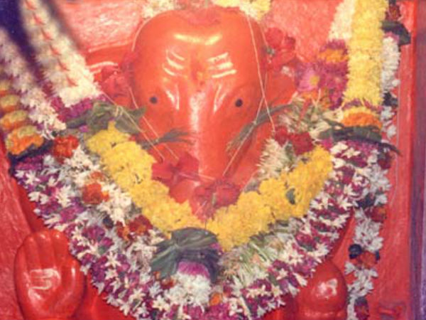 वरद विनायक मंदिर
