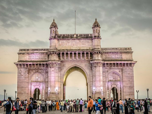 स्मारकीय निशानी