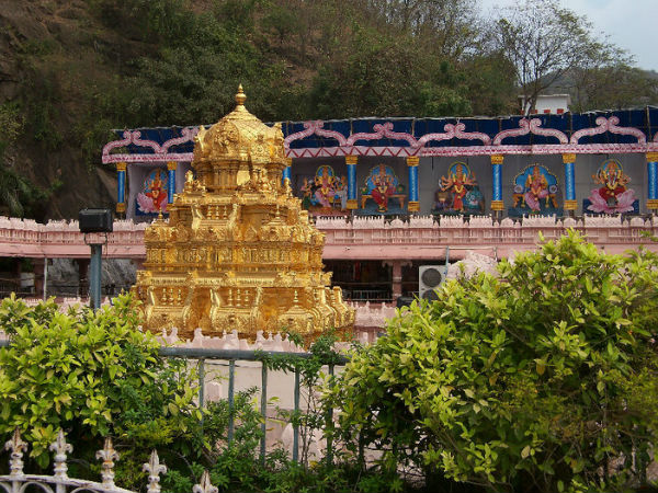 कनक दुर्गा मंदिर