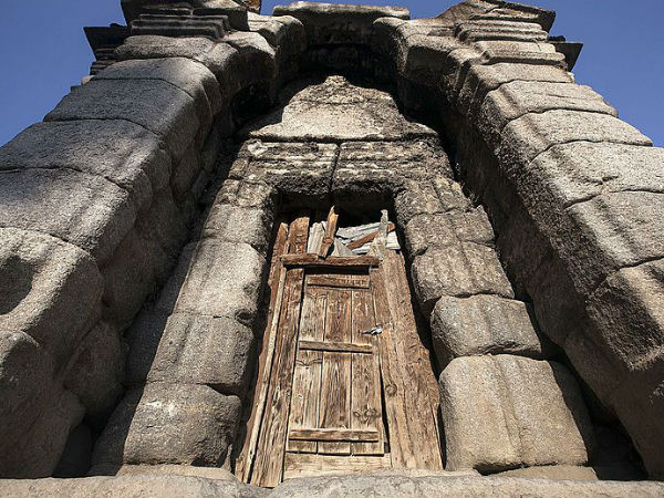 नारानाग के मंदिर
