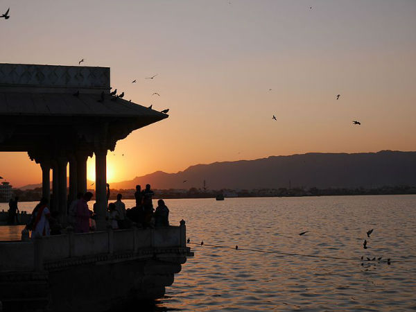 पुष्कर: धर्म और संस्कृत का मिश्रण