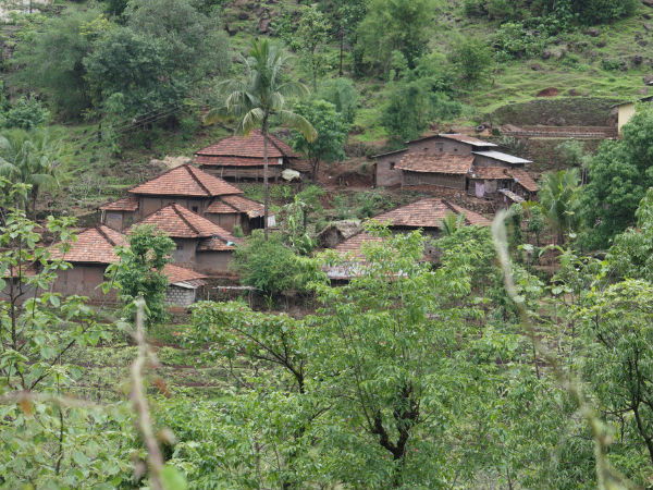 दापोली में और उसके आसपास बसे पर्यटक स्थल
