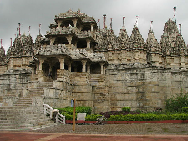 मंदिरों की भव्यता