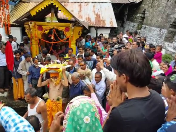 त्रियुगीनारायण मंदिर