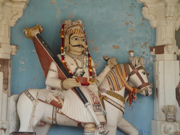 मंडोर बाग़ के आकर्षण
