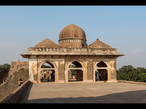 जहाज़ महल