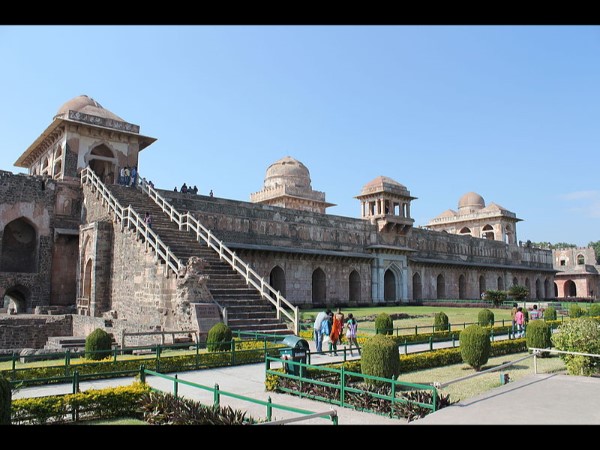जहाज़ महल
