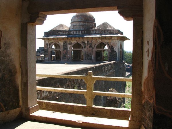 जहाज़ महल