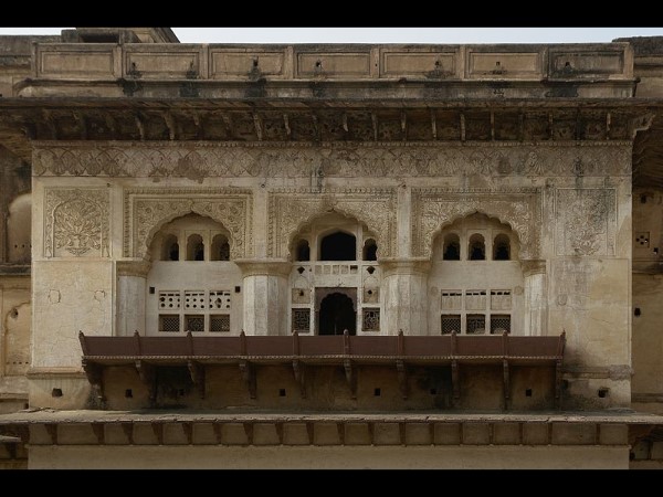 ओरछा का राजा महल