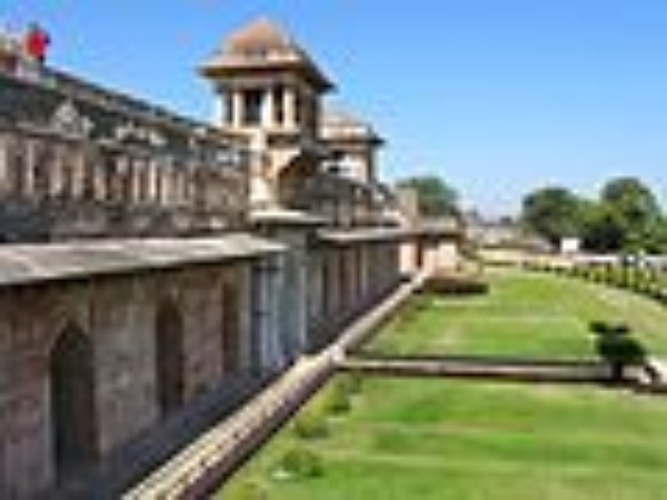 जहाज़ महल, मांडू