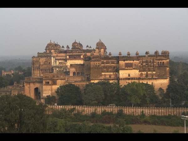 ओरछा का राजा महल