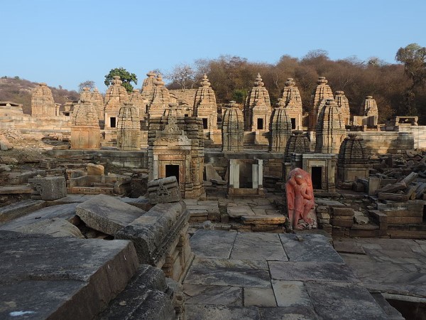 मंदिर के आकर्षण