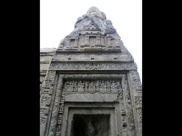 मंदिर पहुँचें कैसे?