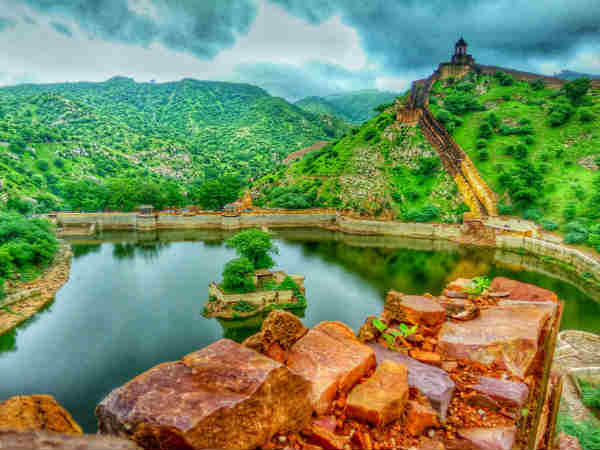Best Unexplored Tourist Destinations in and around Jaipur Best Unexplored Tourist Destinations in and around Jaipur