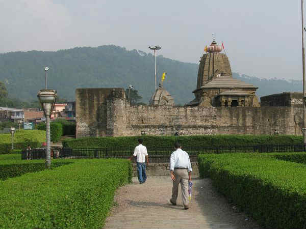 places to see in palampur places to see in palampur