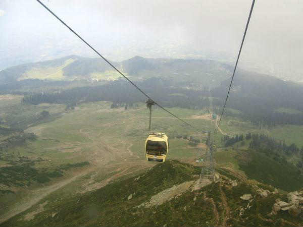 4day Beautiful road Trip to The Heaven of Earth: Gulmarg! 4day Beautiful road Trip to The Heaven of Earth: Gulmarg!