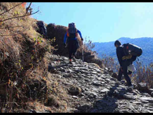 ट्रेकिंग के दौरान ये बातें बिल्कुल भी ना भूले