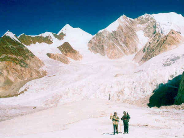 तीसरा दिन : भोजवास - गोमुख (38 9 0 मिट्स / 12760 फीट) - तपोवन (4463 मिट्स / 14640 फीट)